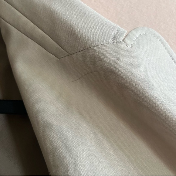Zanella Blazer Short Sleeve Tan Button Front Career Jacket size 6‎ with Pockets - Picture 9 of 13